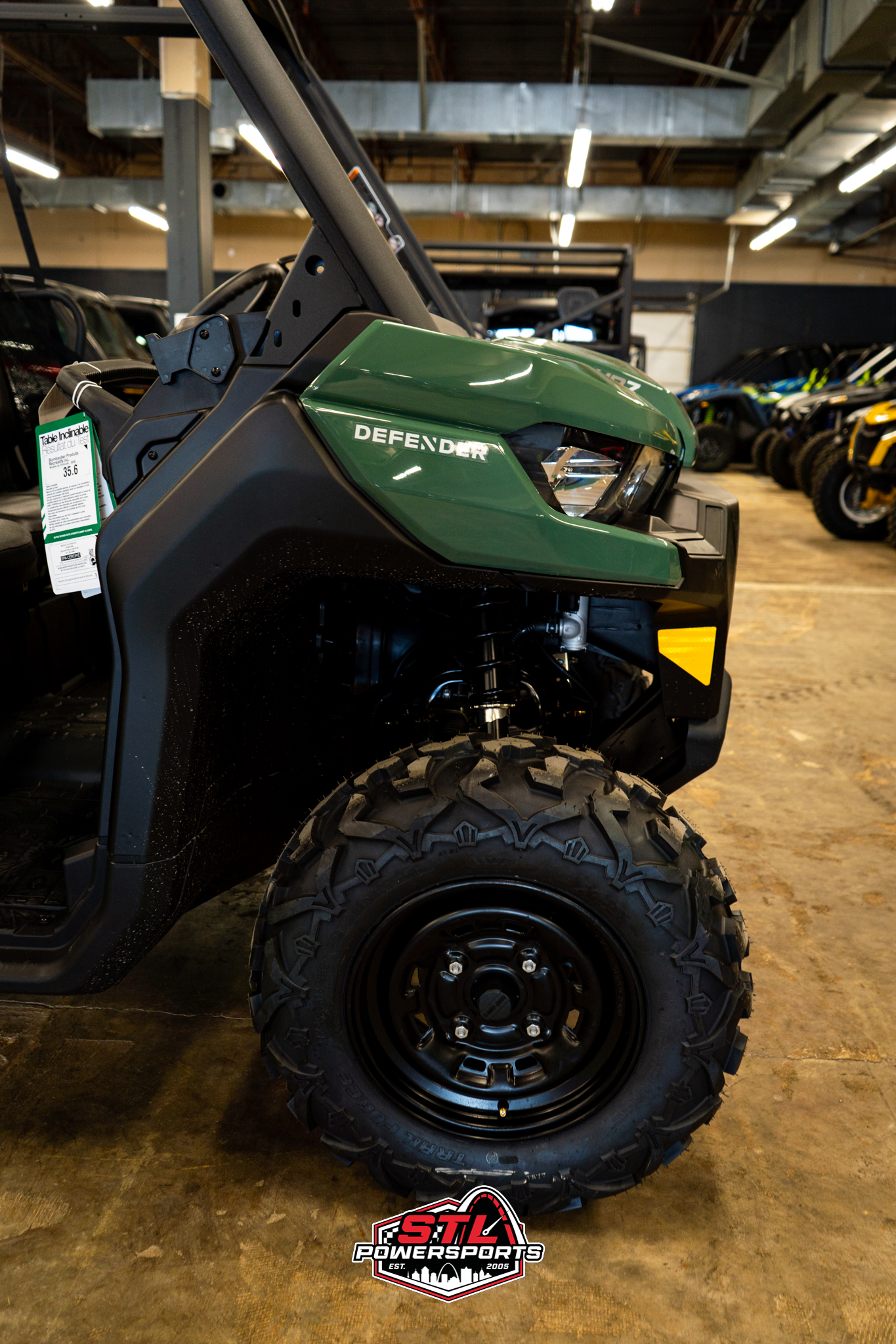 2025 Can-Am Defender HD7 - Photo 11