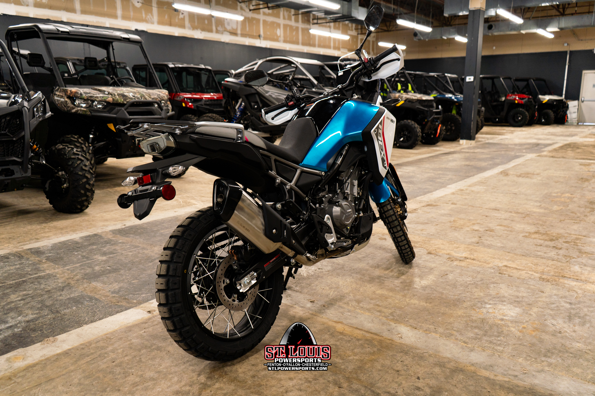 2025 CFMOTO IBEX 450 - Photo 4