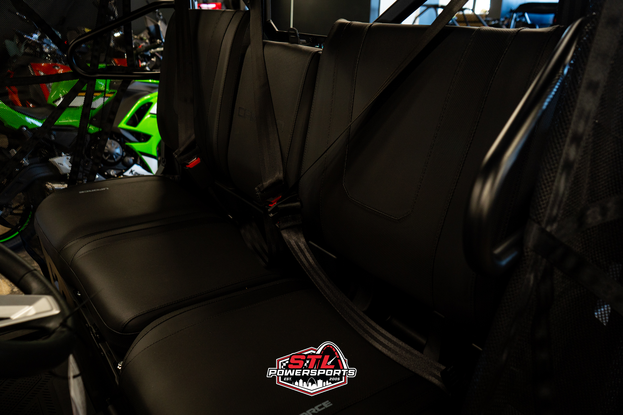 2025 CFMOTO UFORCE 1000 - Photo 10