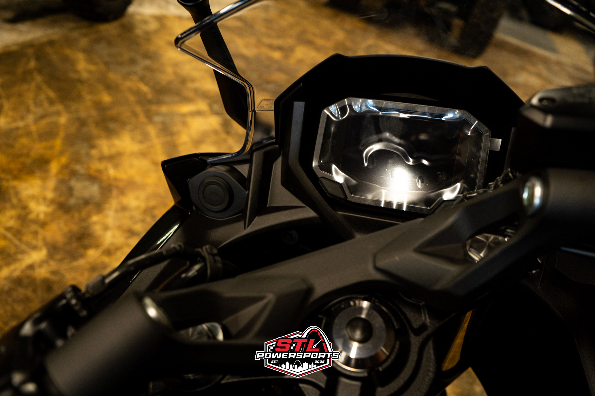 2025 Kawasaki Ninja® 650 - Photo 7