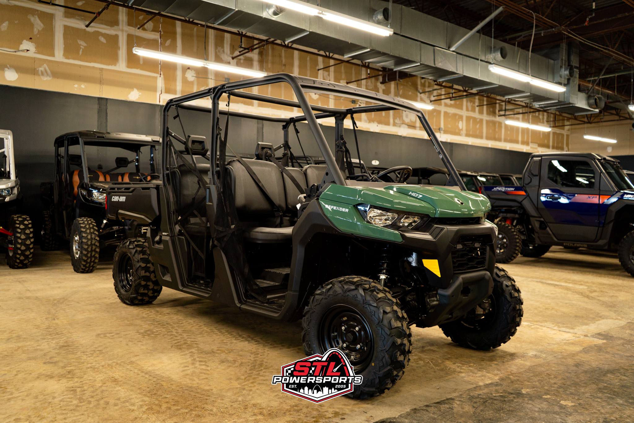 2025 Can-Am Defender MAX HD7 - Photo 8
