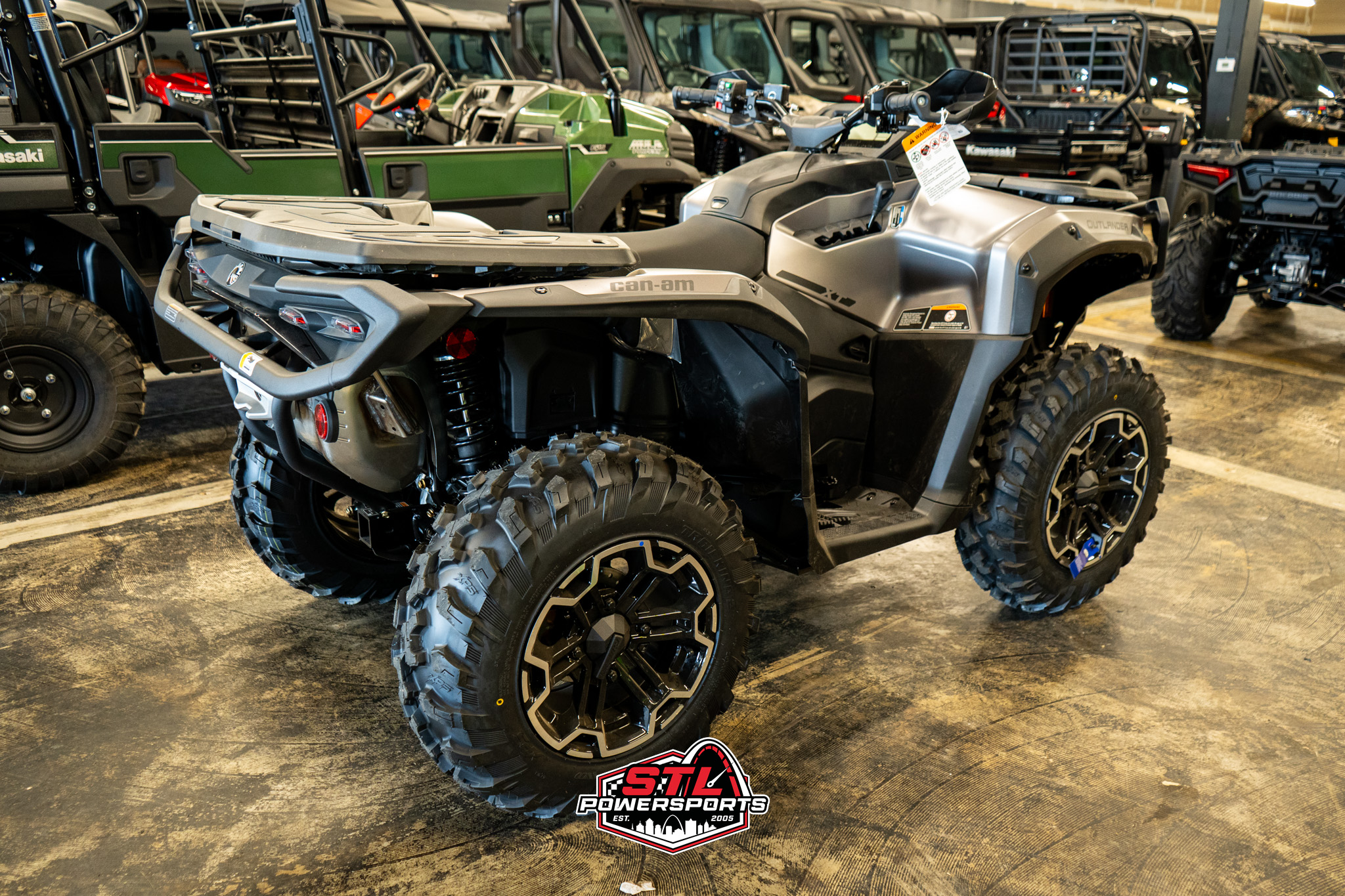 2025 Can-Am Outlander XT 850 - Photo 4