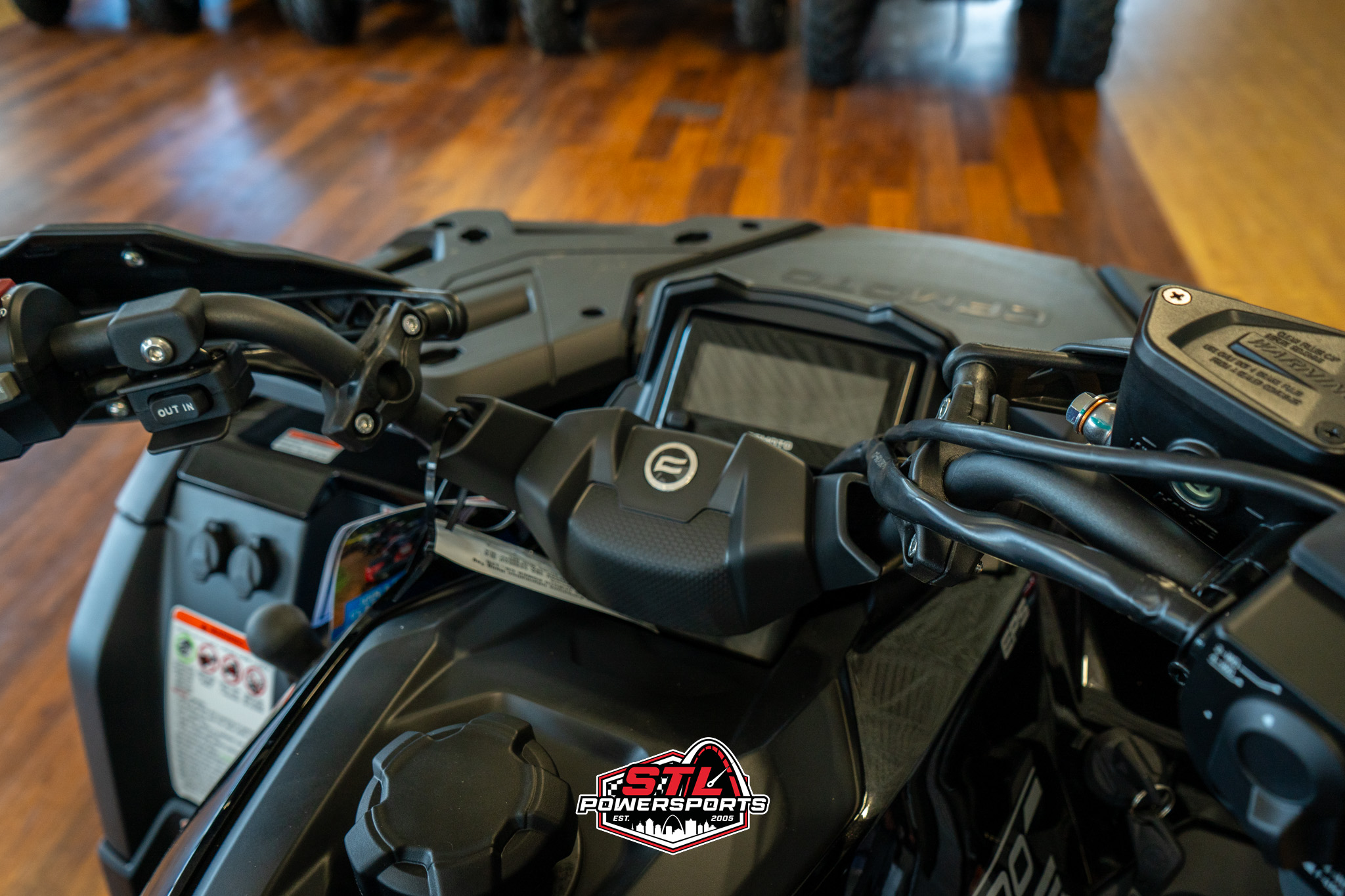 2025 CFMOTO CFORCE 600 Touring - Photo 9