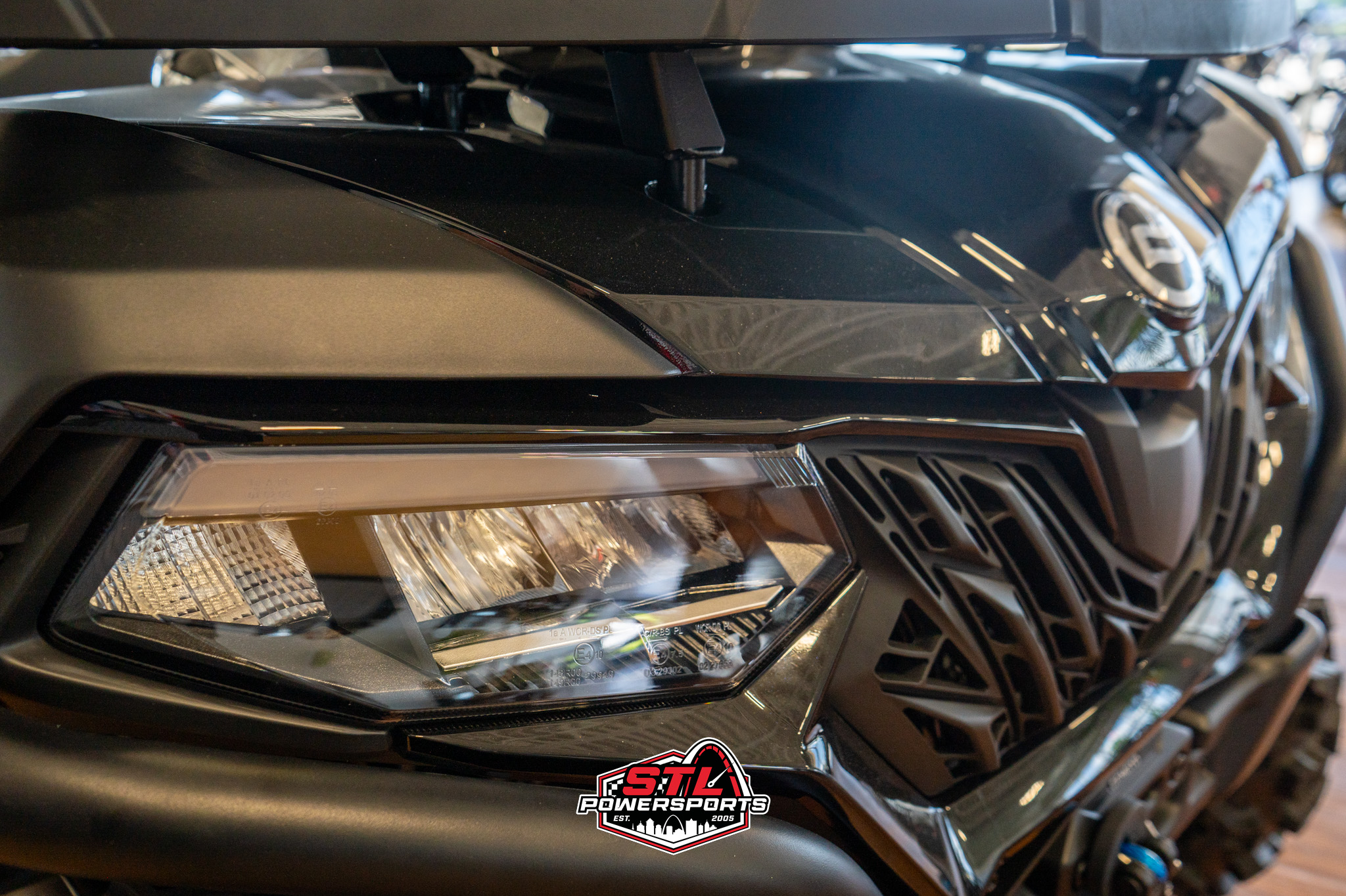 2025 CFMOTO CFORCE 600 Touring - Photo 11