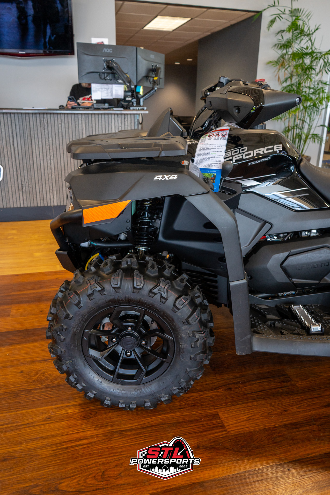 2025 CFMOTO CFORCE 600 Touring - Photo 15