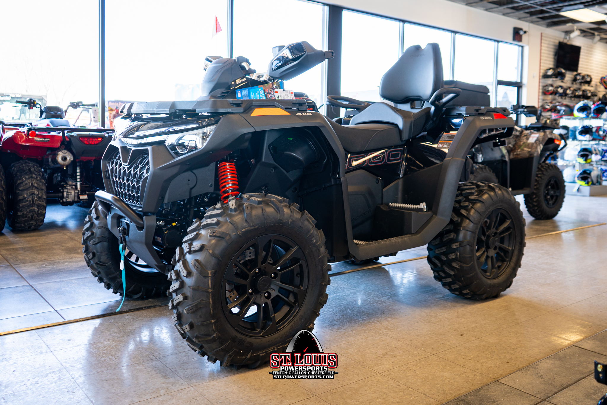 2025 CFMOTO CFORCE 1000 Touring - Photo 3