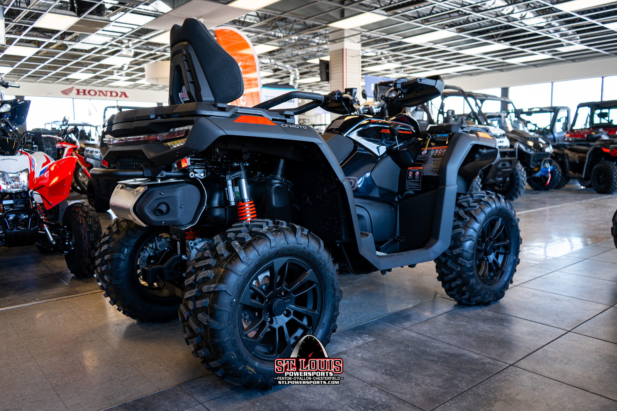 2025 CFMOTO CFORCE 1000 Touring - Photo 7
