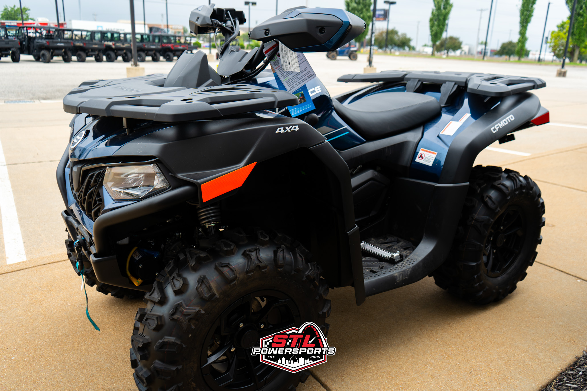 2025 CFMOTO CFORCE 600 - Photo 3