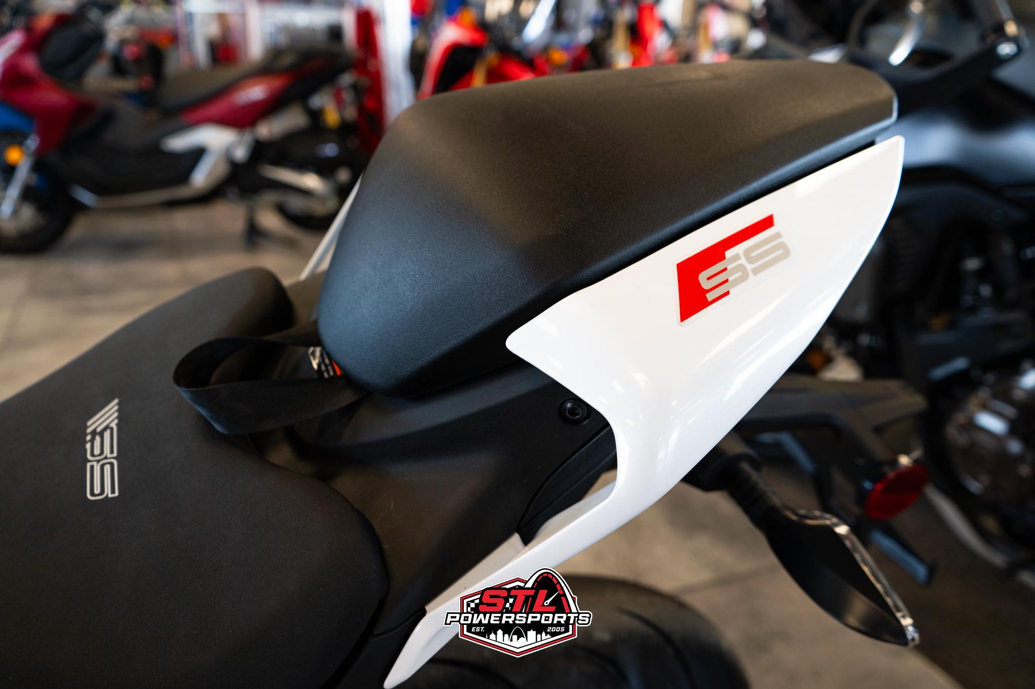 2025 CFMOTO 450SS - Photo 5