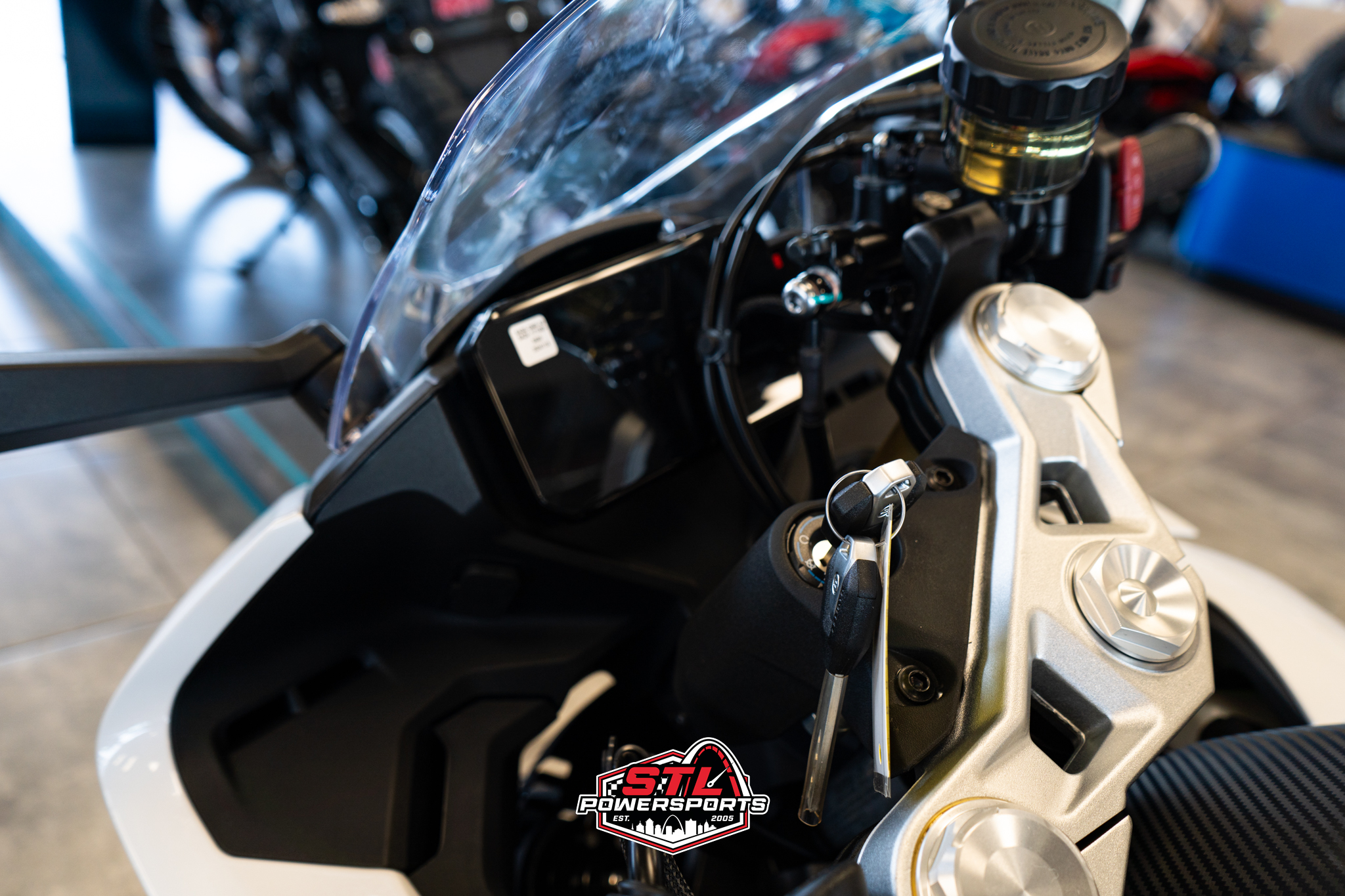 2025 CFMOTO 450SS - Photo 7