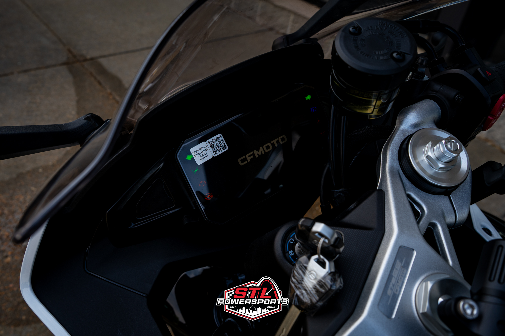 2025 CFMOTO 675SS - Photo 9