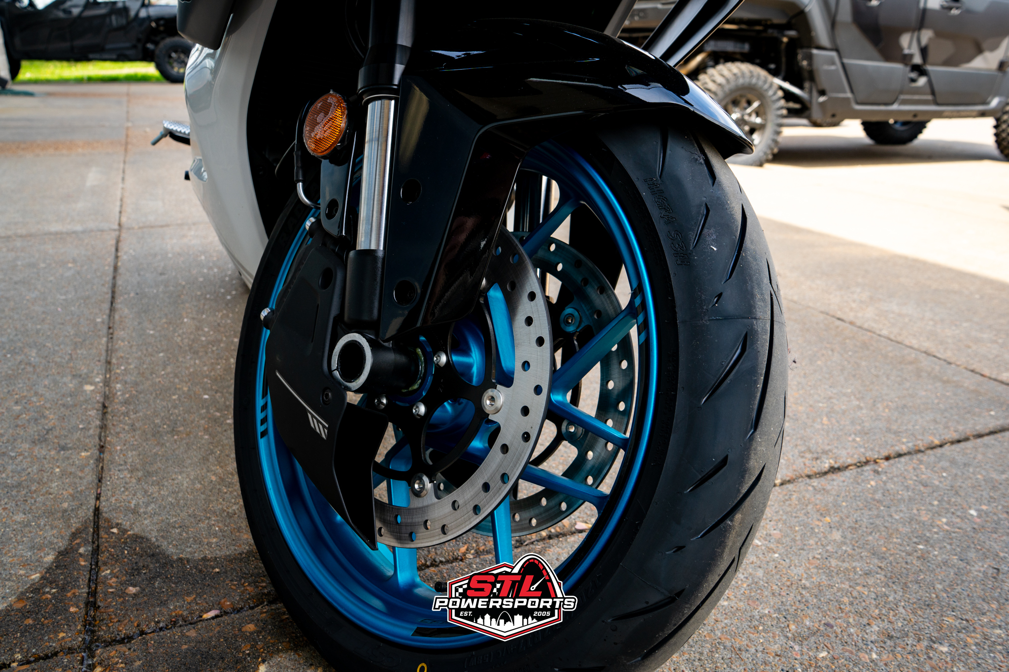 2025 CFMOTO 675SS - Photo 11
