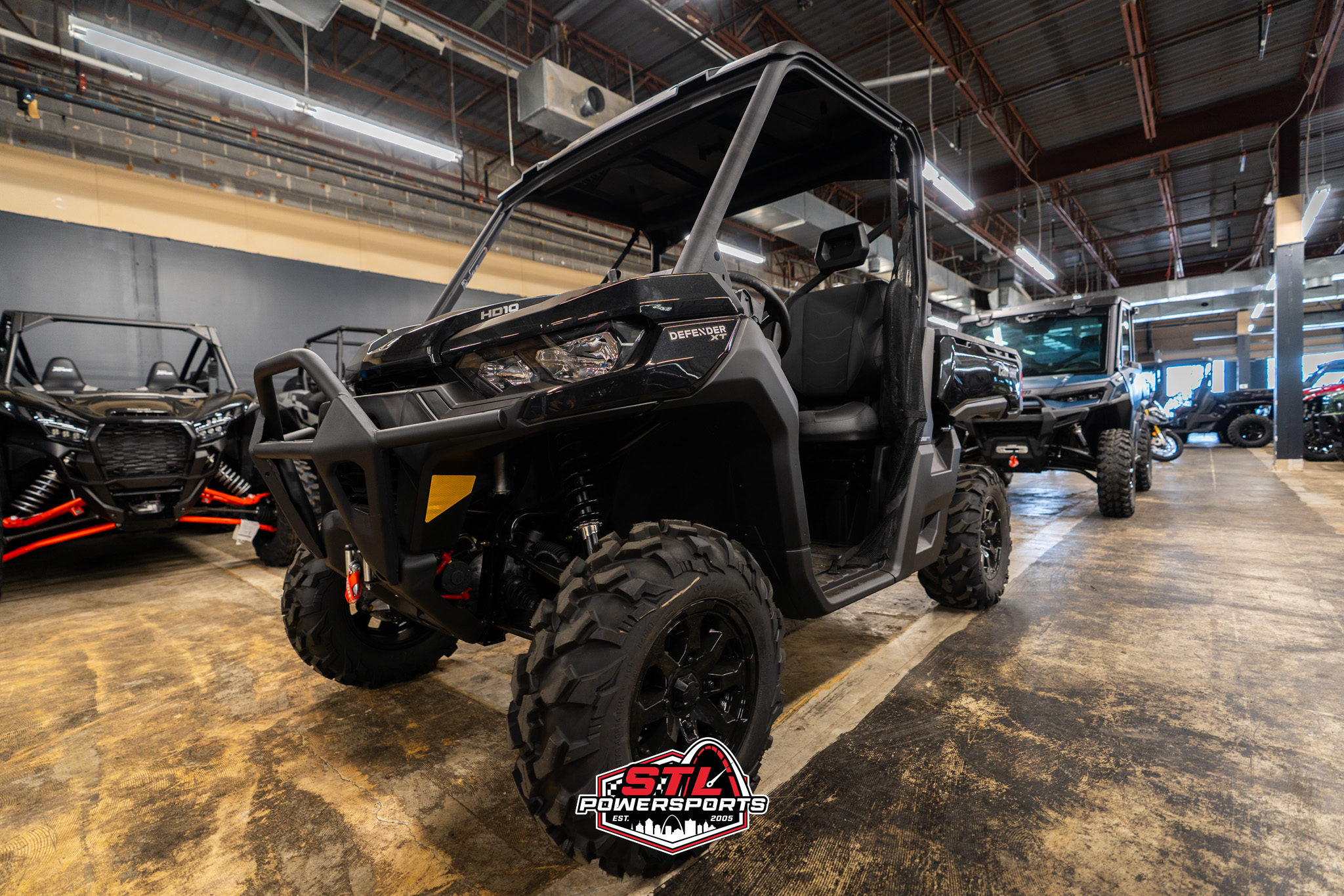 2025 Can-Am Defender XT HD10