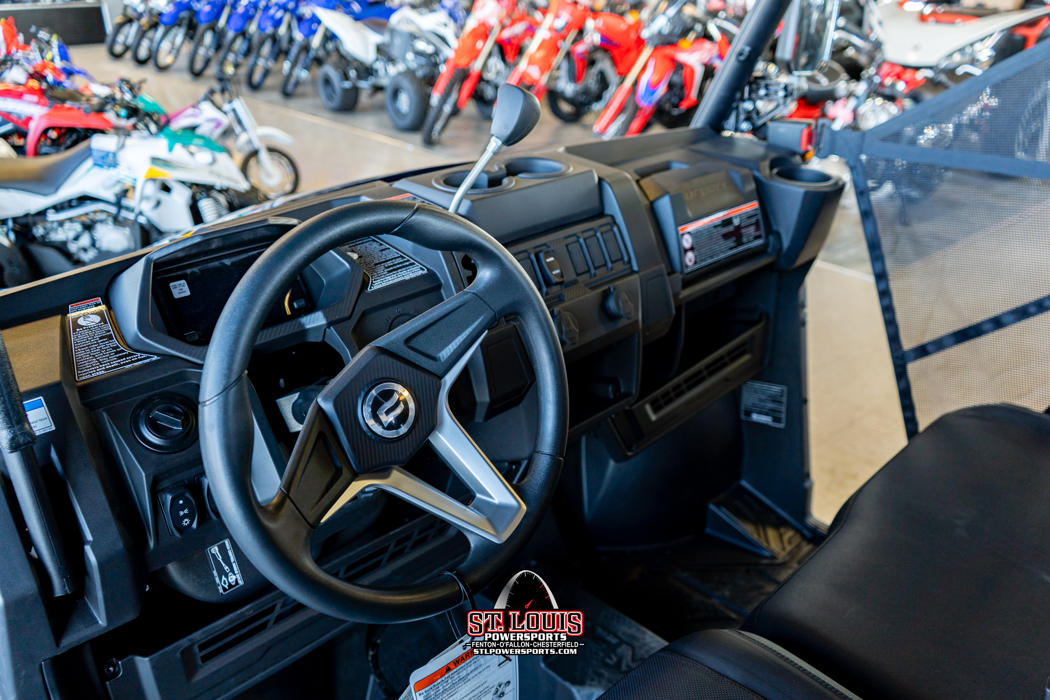 2025 CFMOTO UFORCE 800 XL - Photo 5