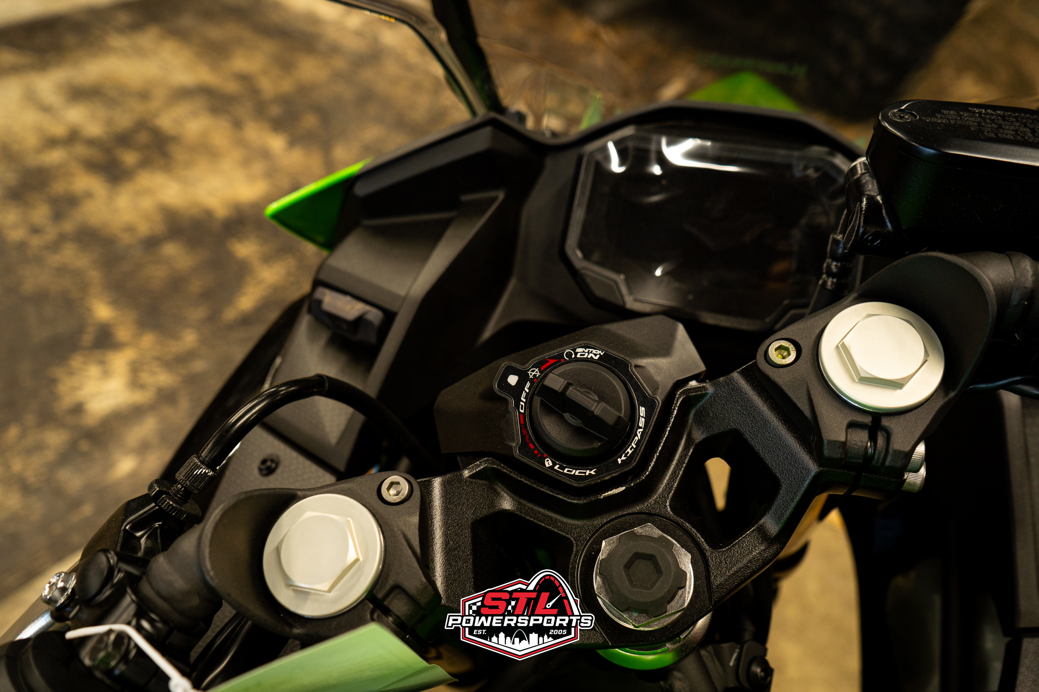 2025 Kawasaki Ninja® 500 KRT Edition SE ABS - Photo 6