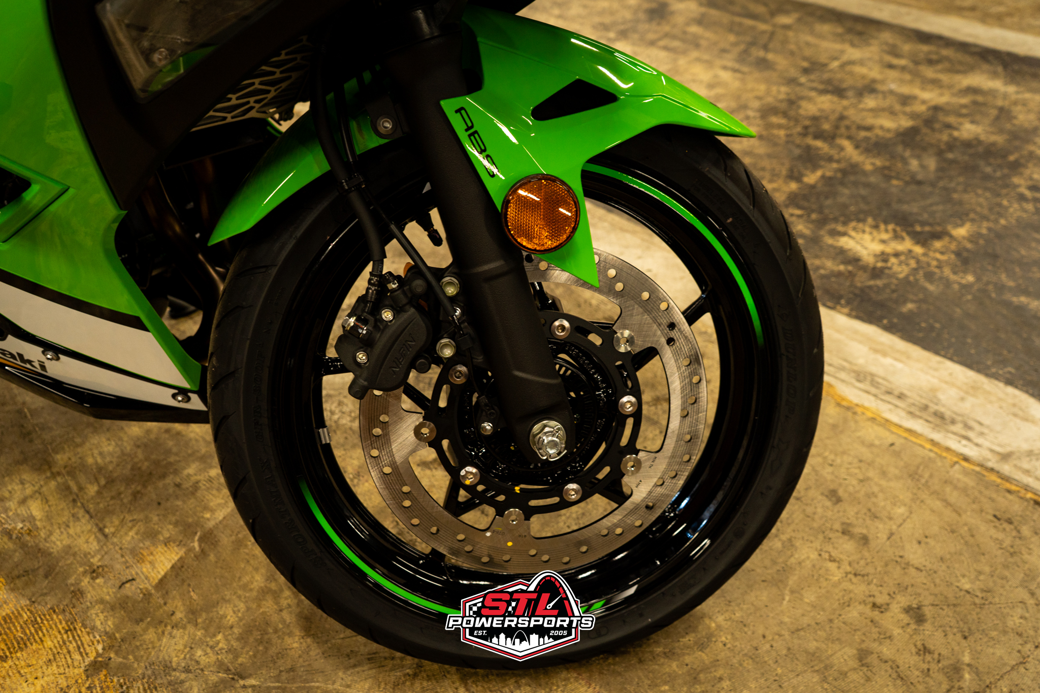 2025 Kawasaki Ninja® 500 KRT Edition SE ABS - Photo 9