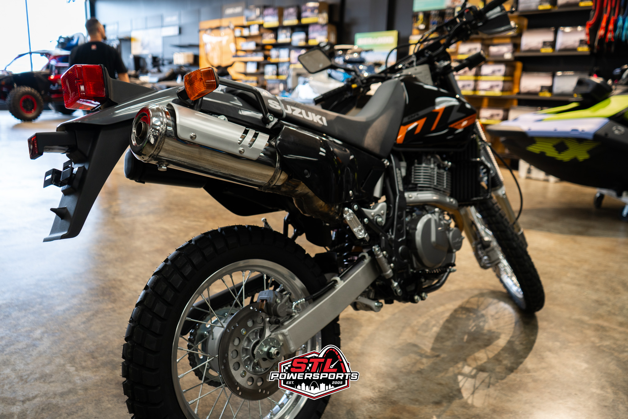 2026 Suzuki DR 650S - Photo 3