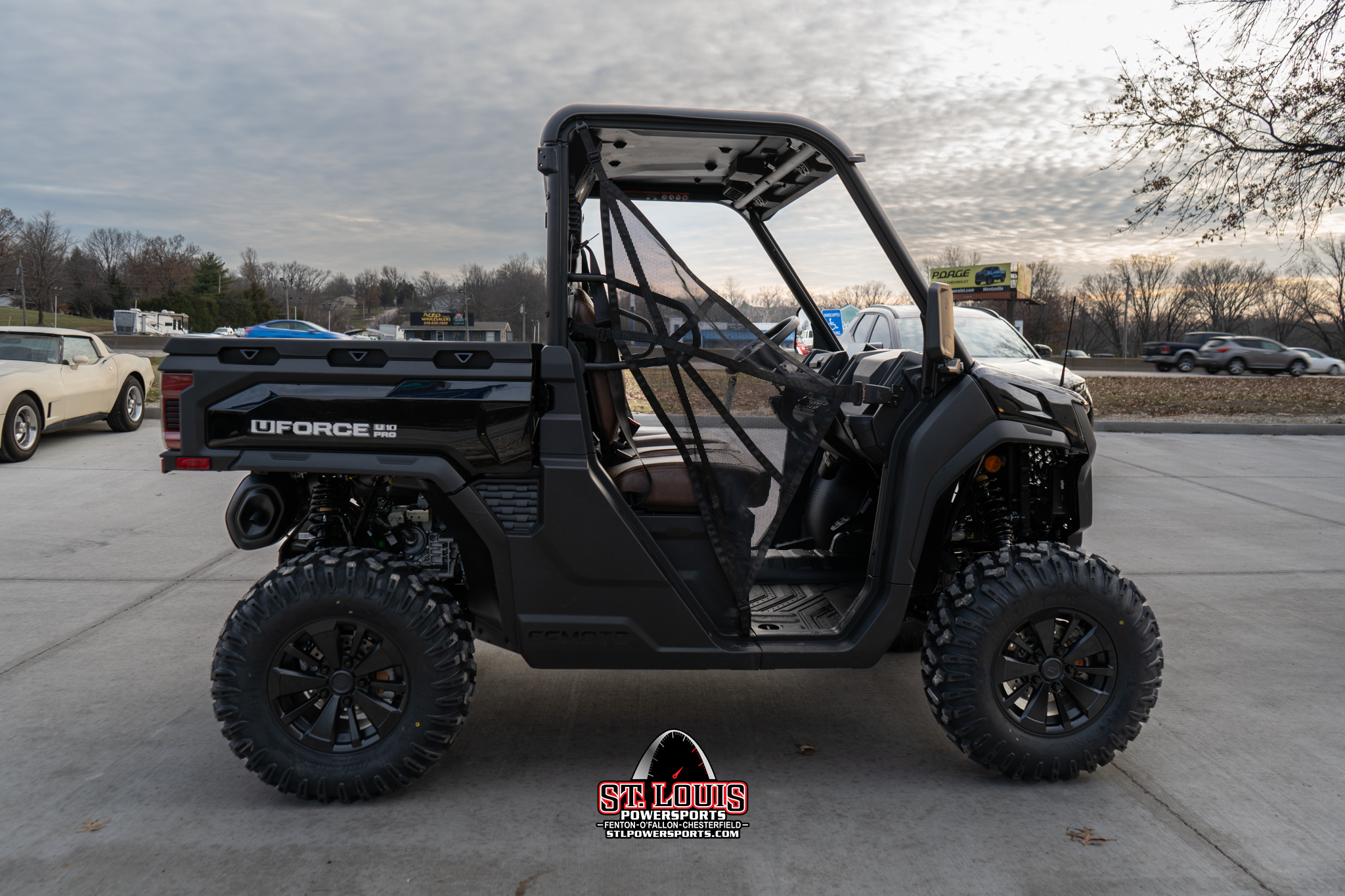 2025 CFMOTO UFORCE U10 Pro - Photo 6