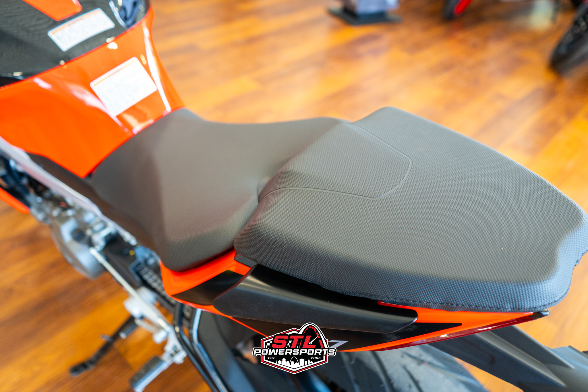 2026 Aprilia Tuono 457 - Photo 10