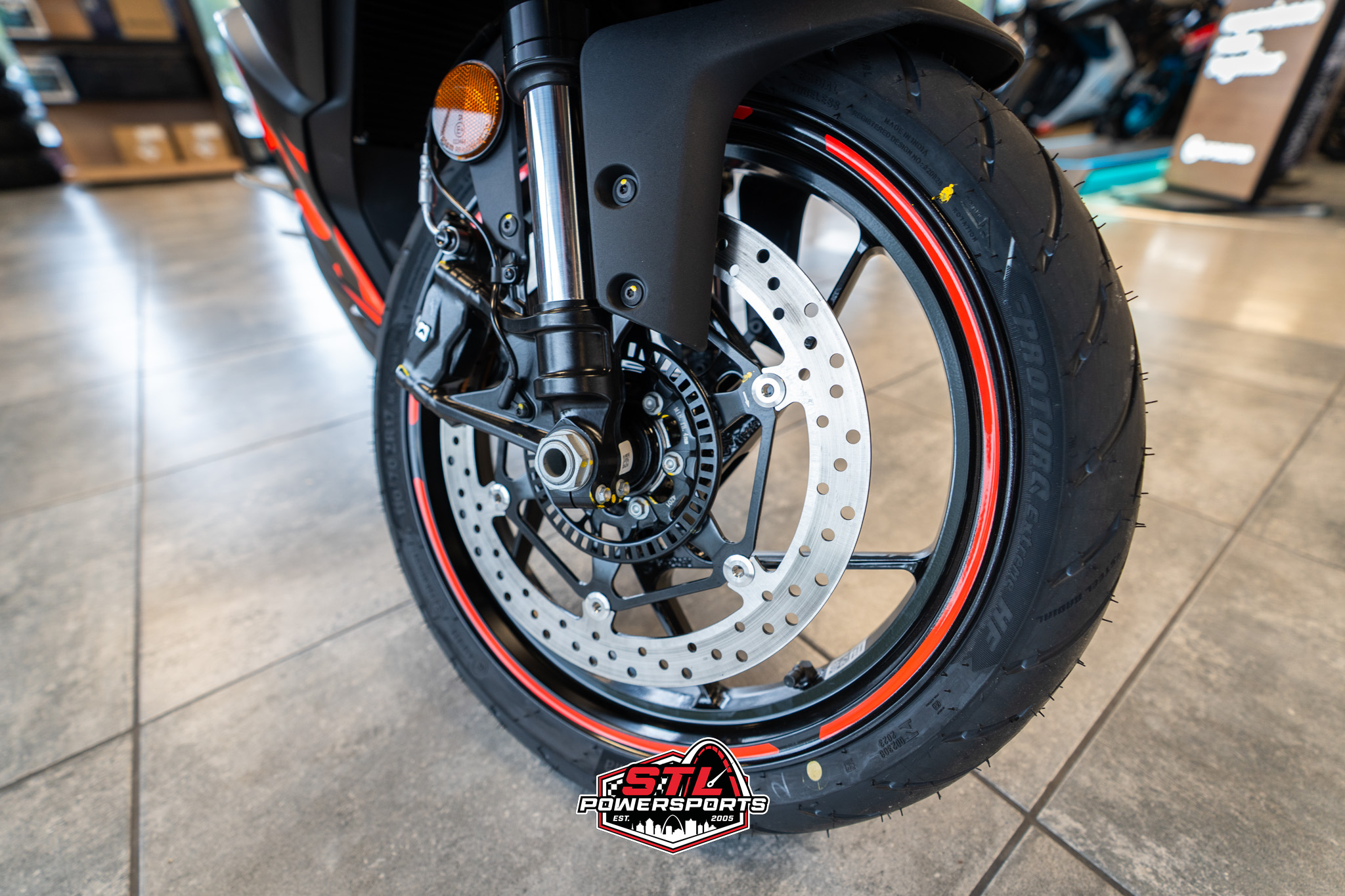 2025 Aprilia RS 457 - Photo 14