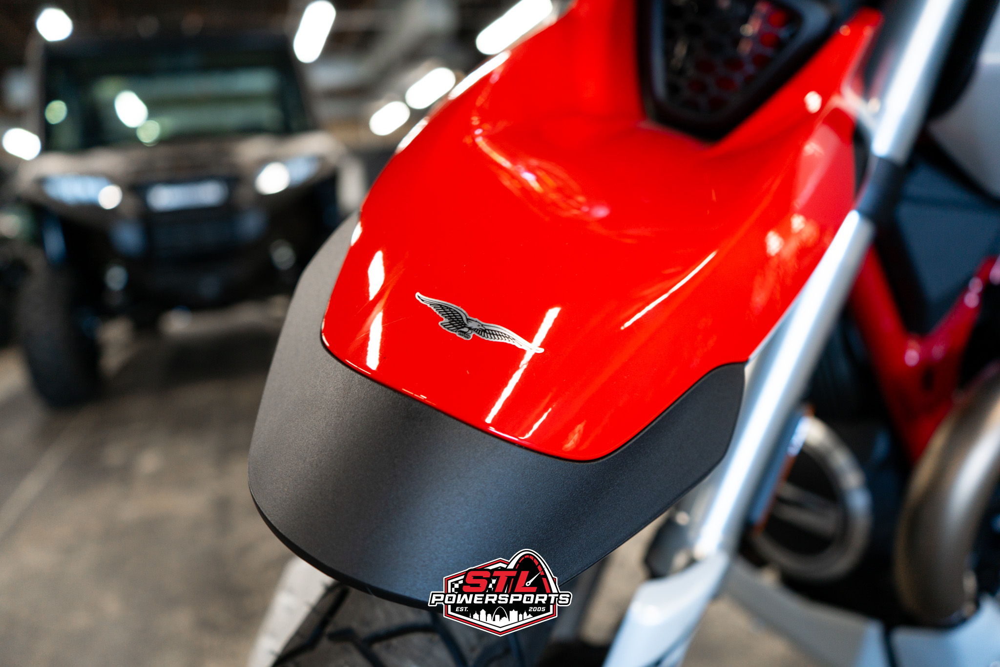 2025 Moto Guzzi V85 TT - Photo 7