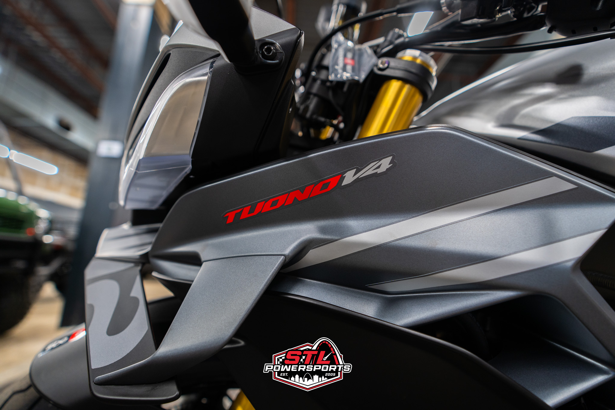 2026 Aprilia Tuono V4 1100 - Photo 14