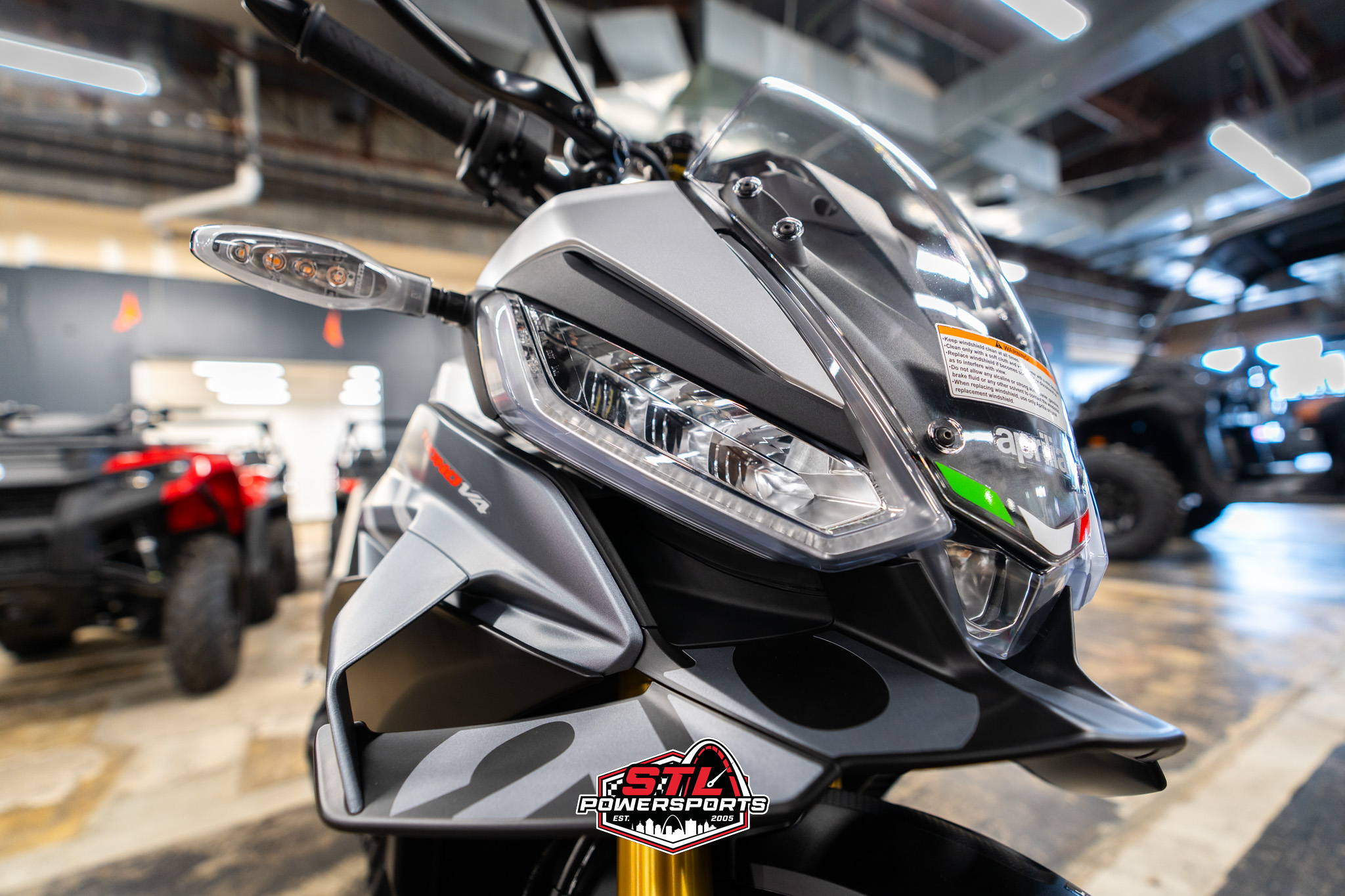 2026 Aprilia Tuono V4 1100 - Photo 18