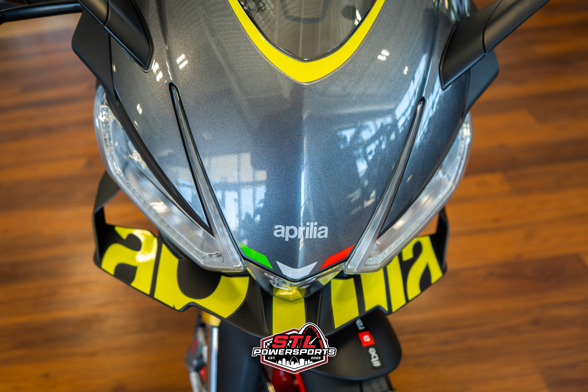 2026 Aprilia RSV4 1100 - Photo 13