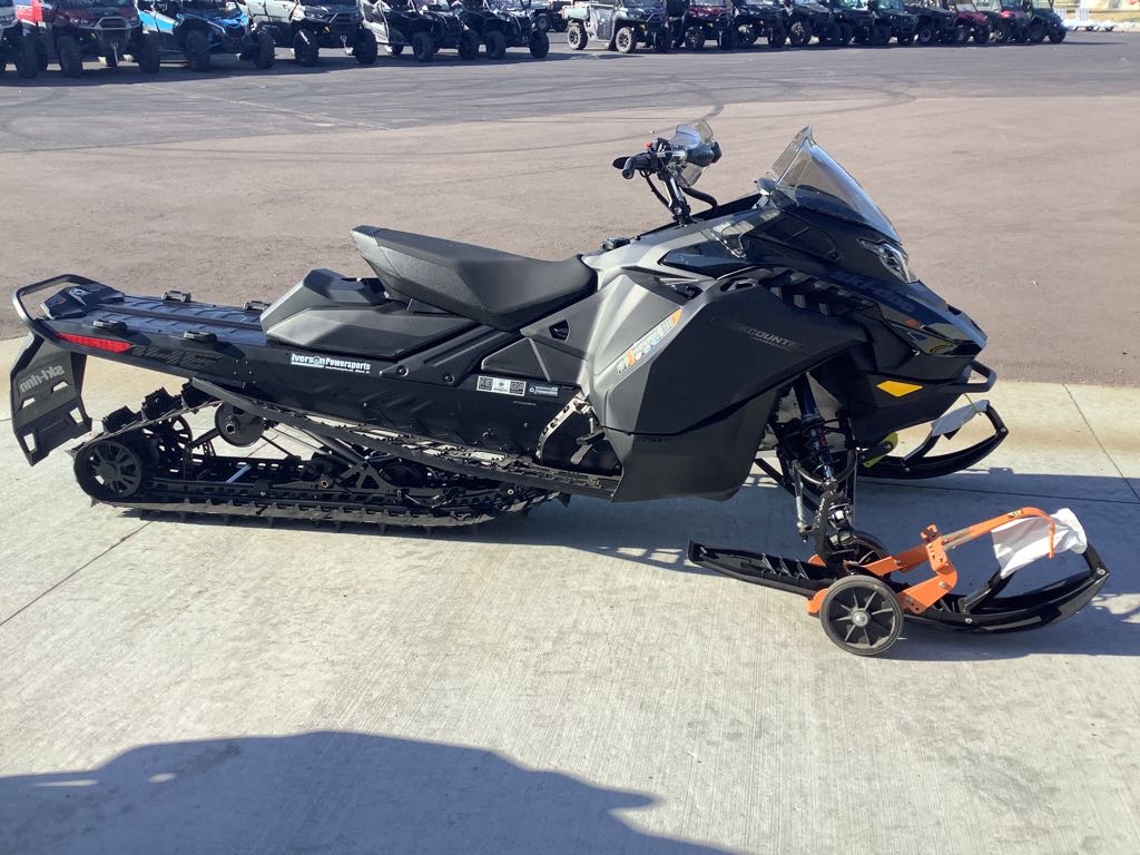 2025 Ski-Doo Backcountry™ Adrenaline® 850 E-TEC® 146 2.0