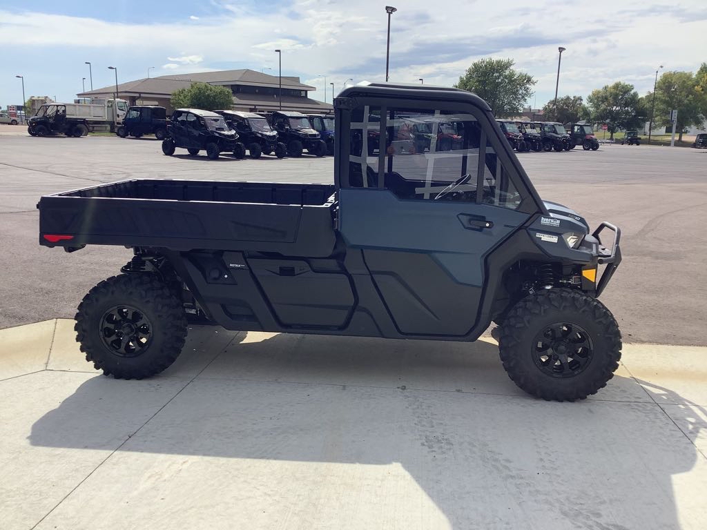 2026 Can-Am Defender PRO Limited HD10
