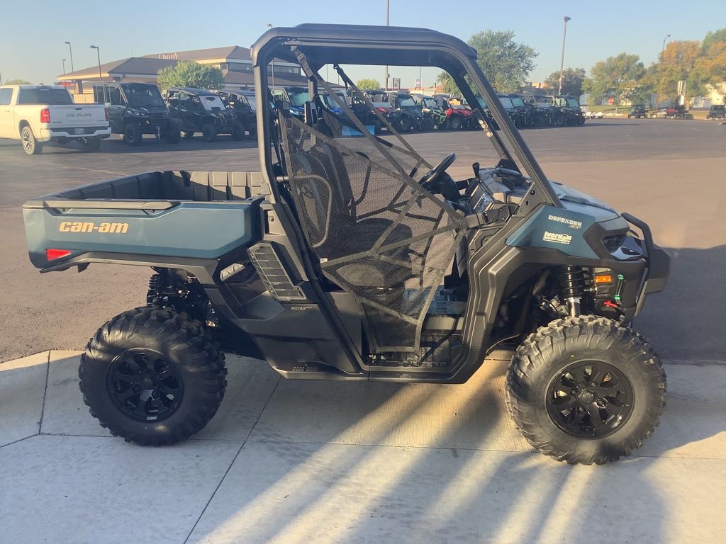 2026 Can-Am Defender XT HD11