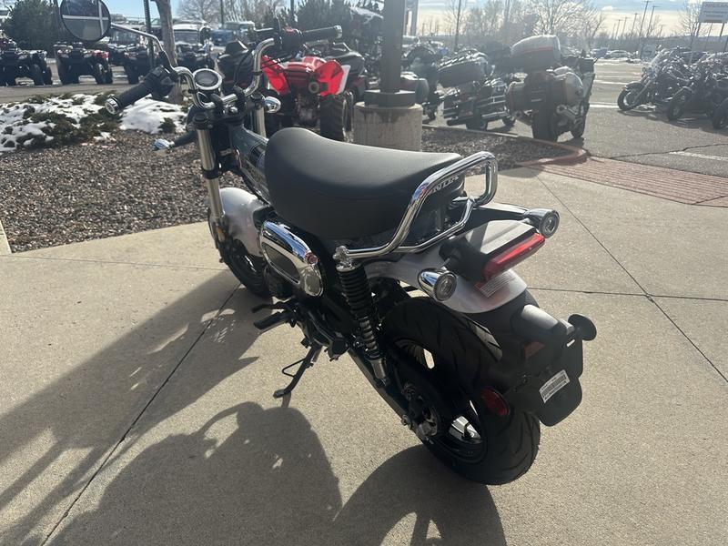 2025 Honda DAX 125 - Photo 9
