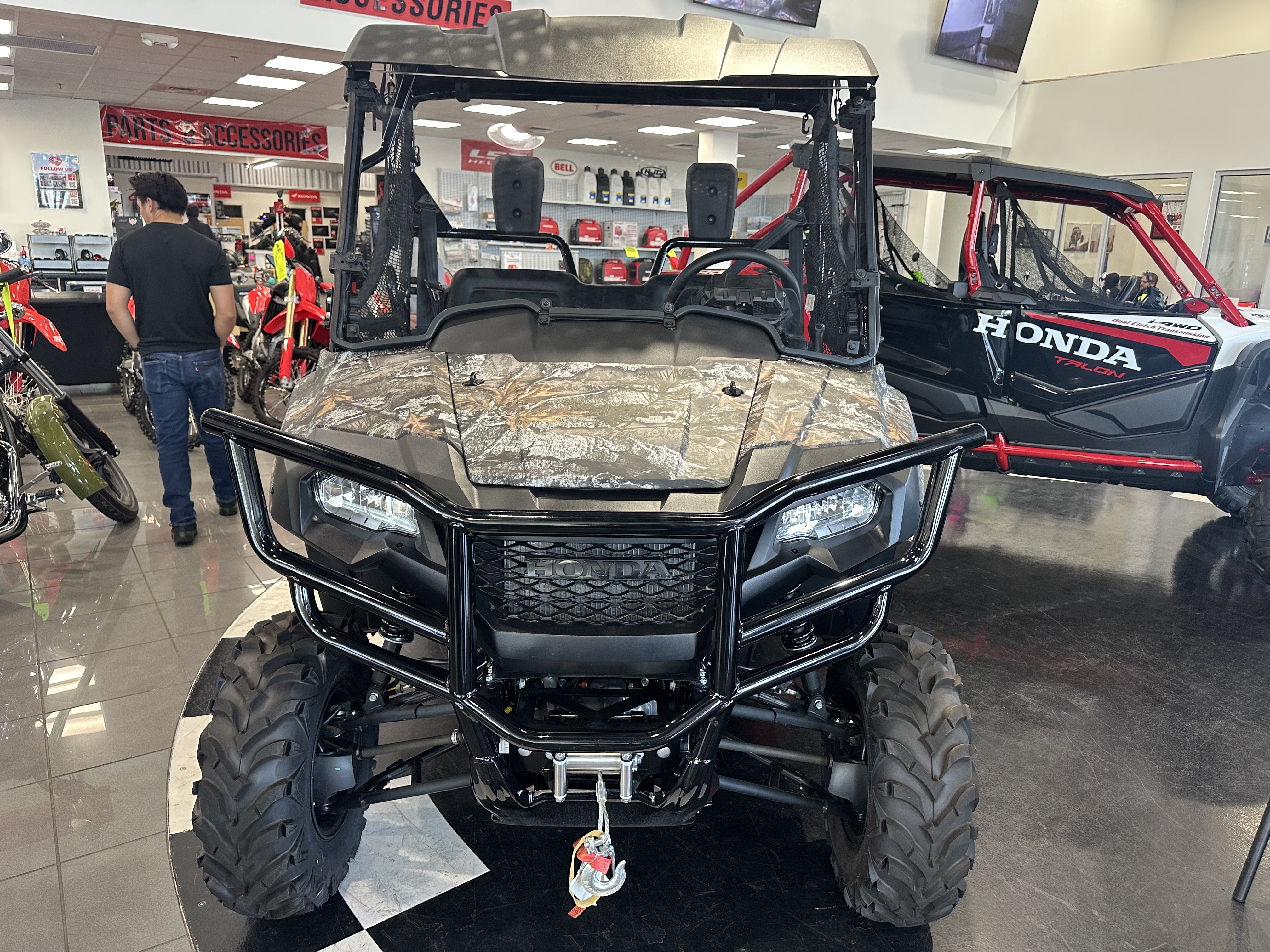 2025 Honda PIONEER 700 FOREST - Photo 7