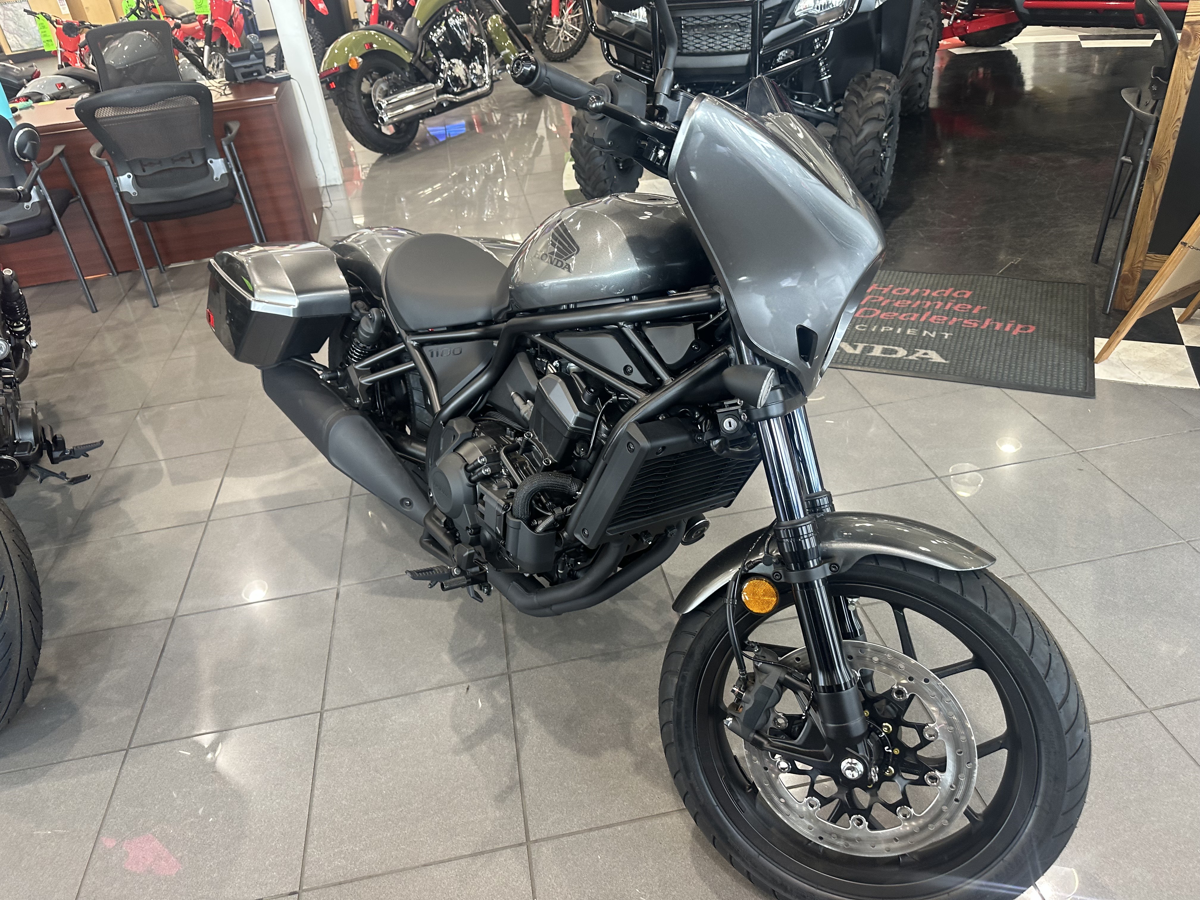 2025 Honda REBEL 1100 T DCT - Photo 2