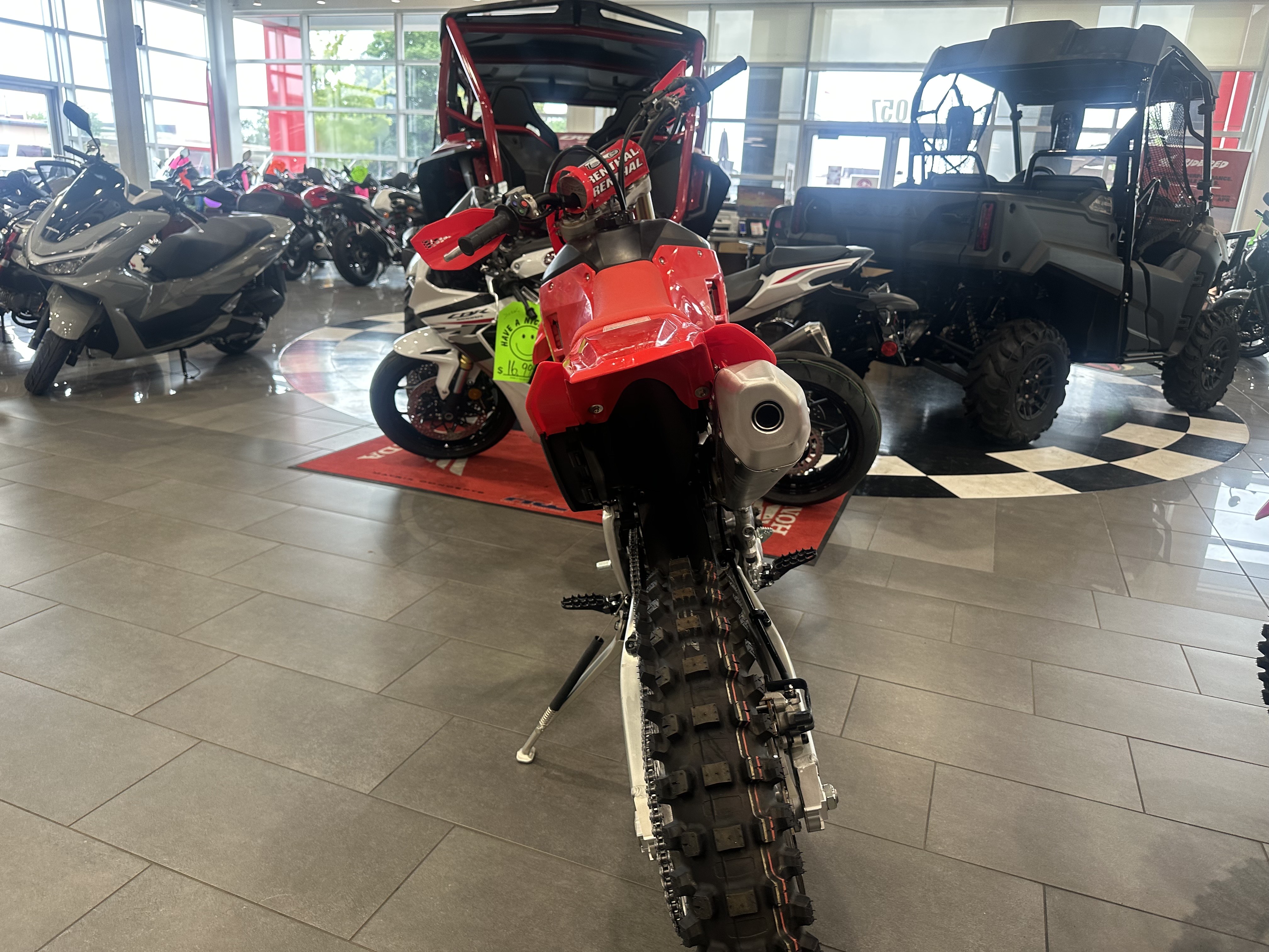 2025 Honda CRF 450RX - Photo 3