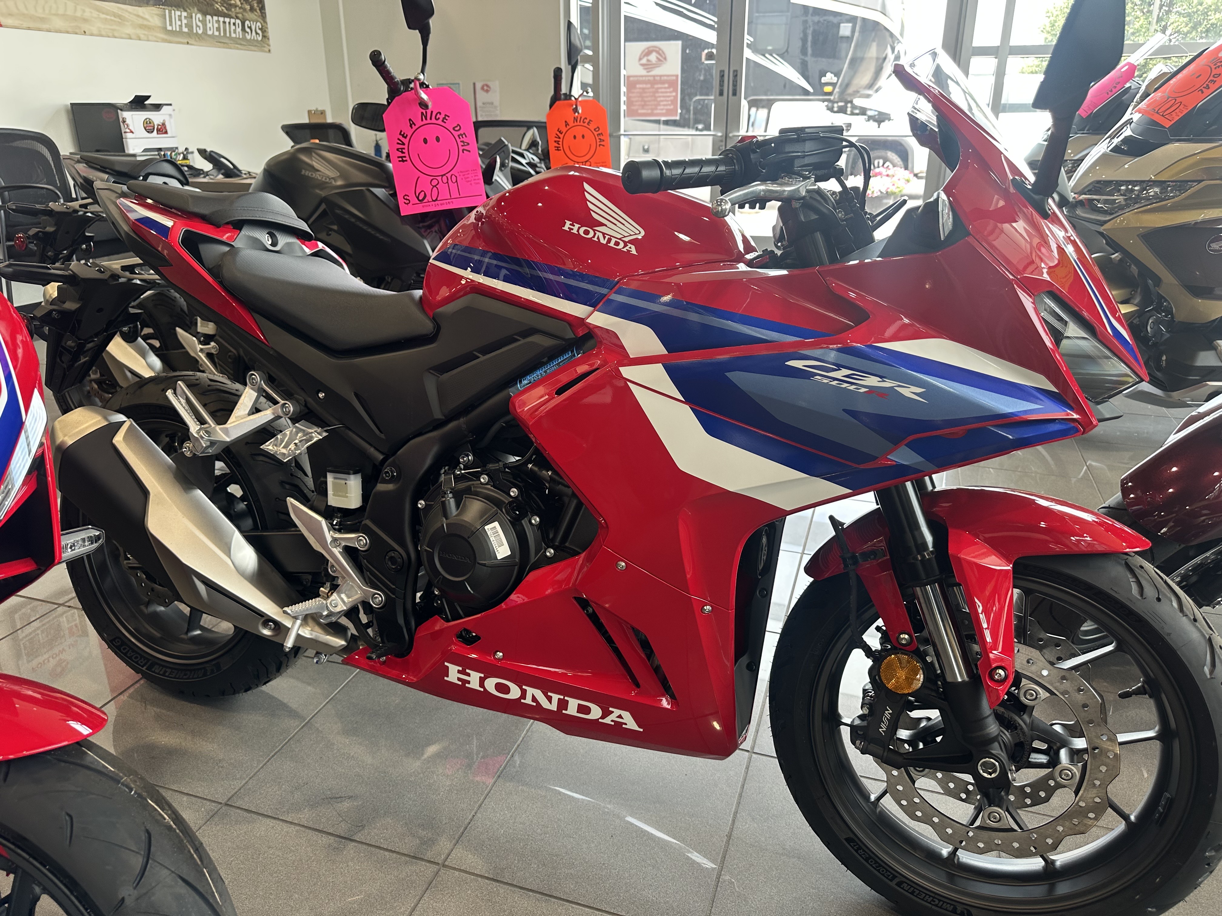 2025 Honda CBR500R ABS