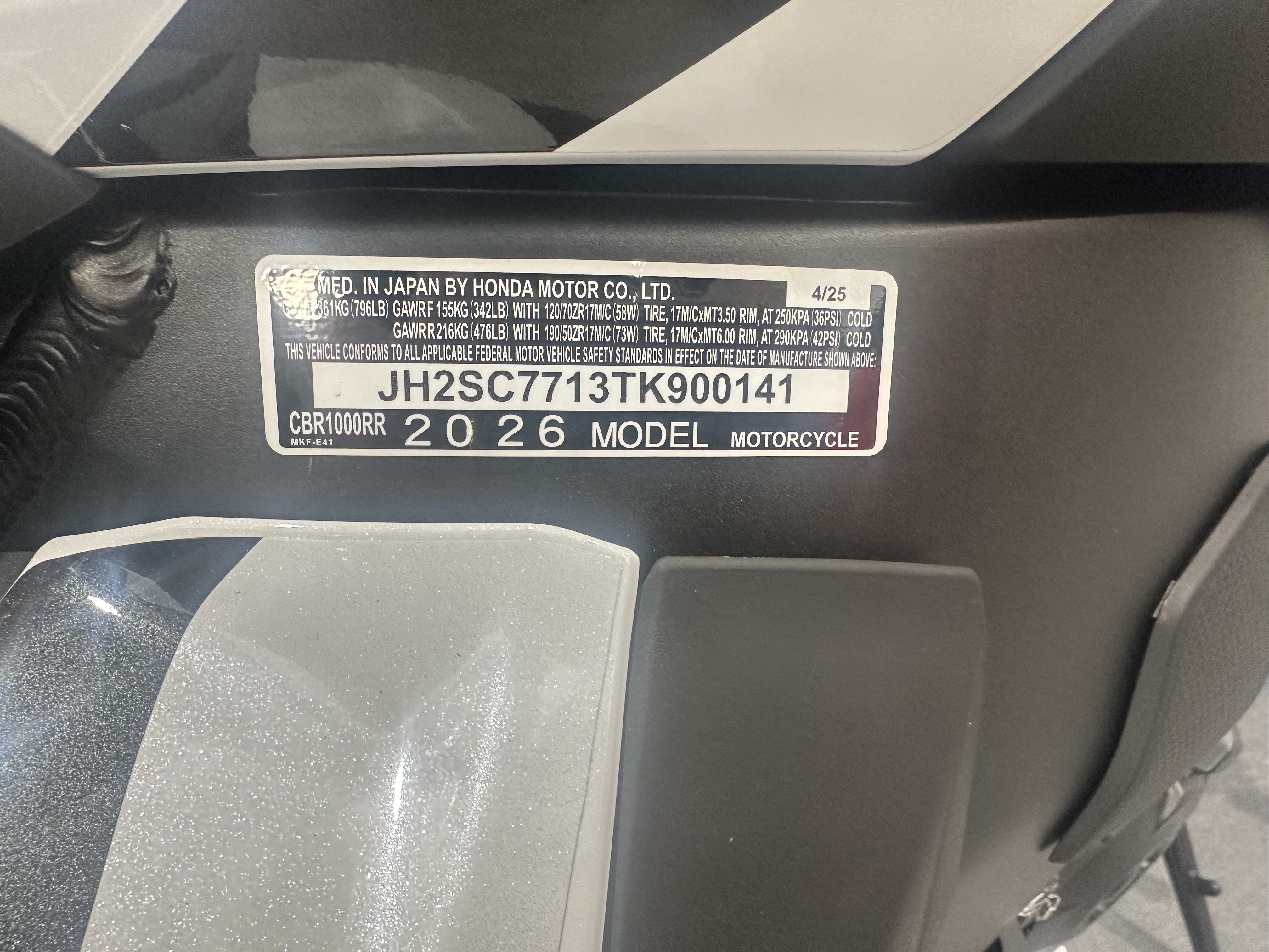2026 Honda CBR1000RR Base - Photo 10