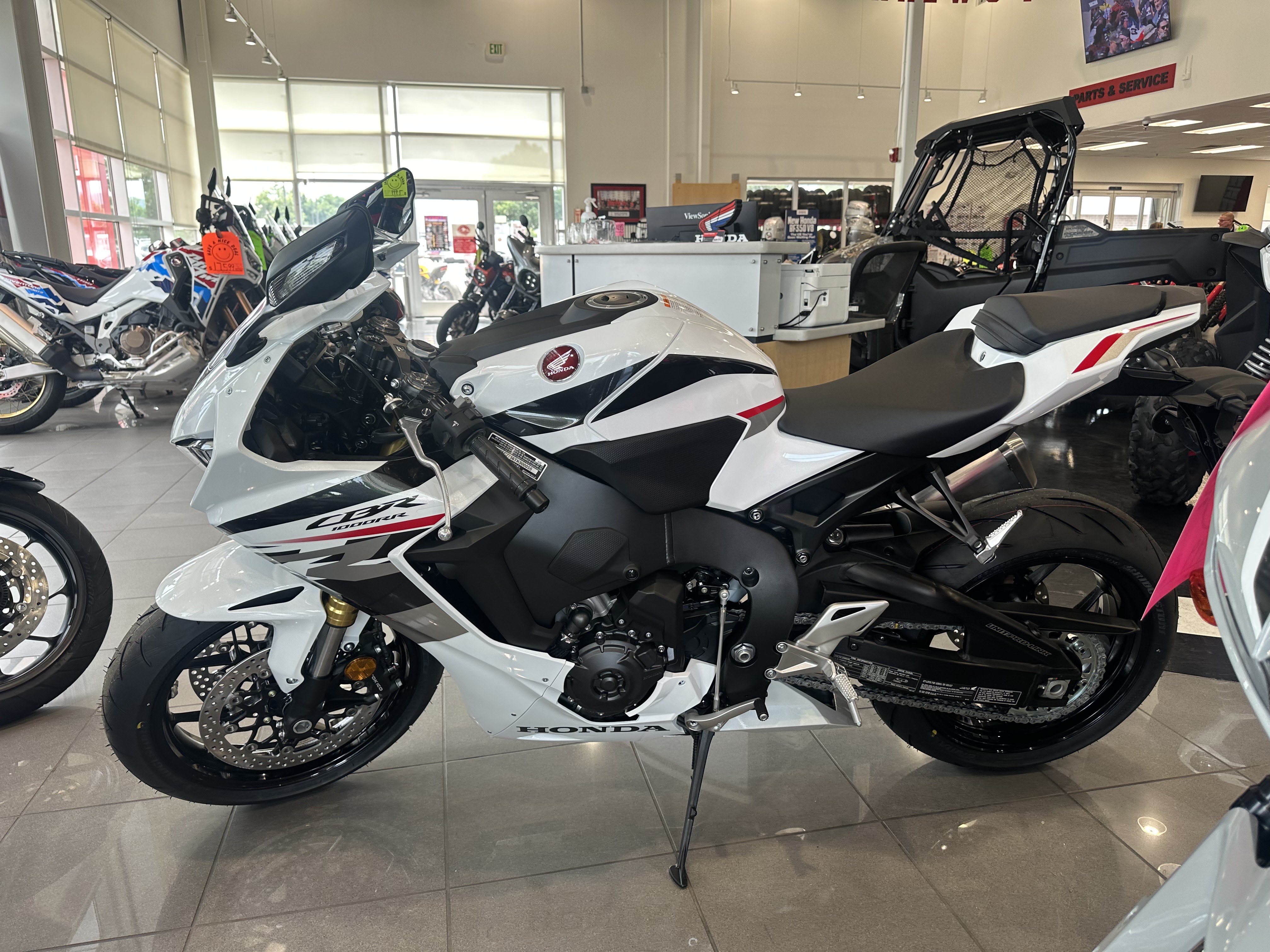2026 Honda CBR1000RR ABS - Photo 5