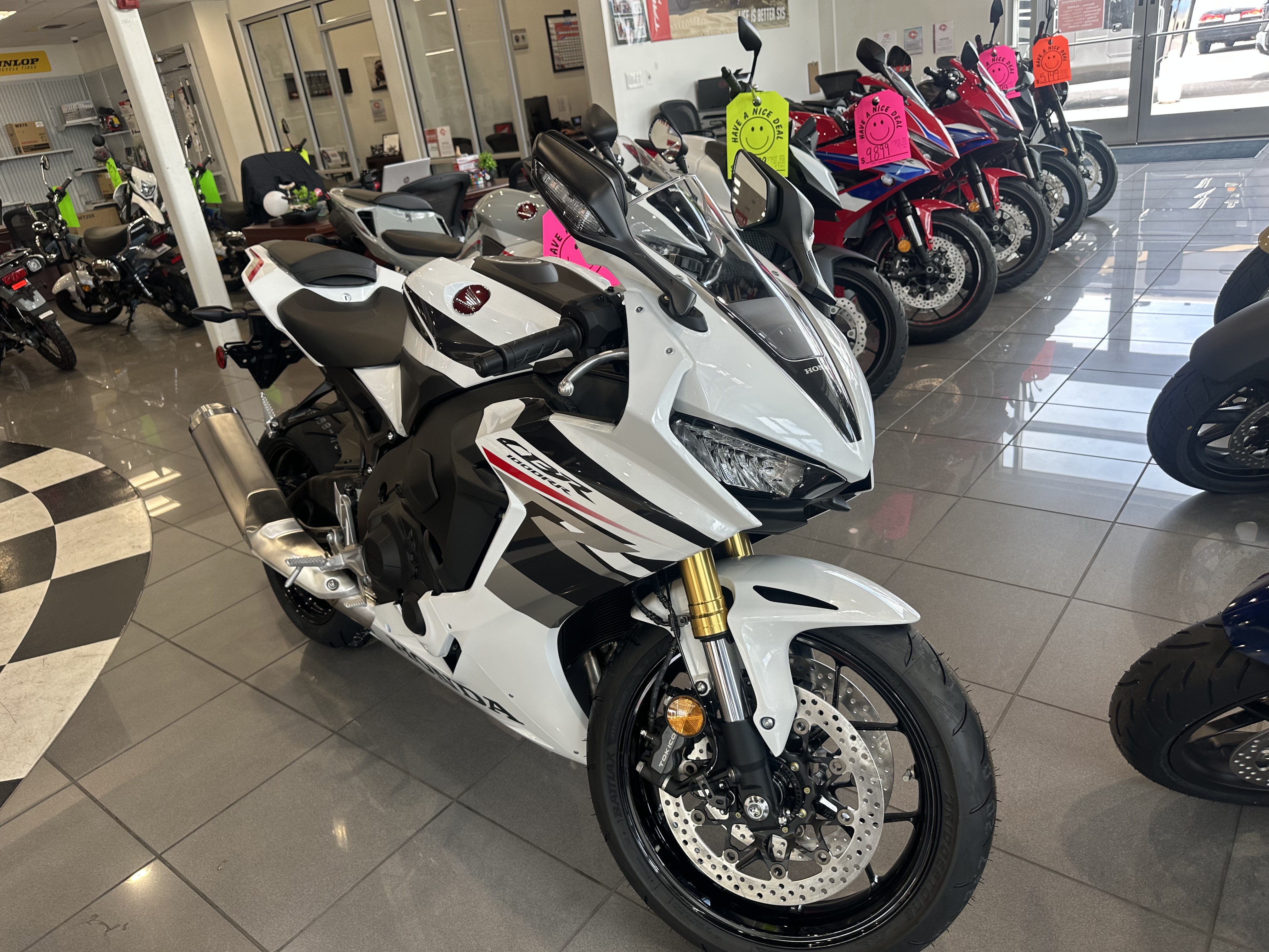 2026 Honda CBR1000RR ABS - Photo 8