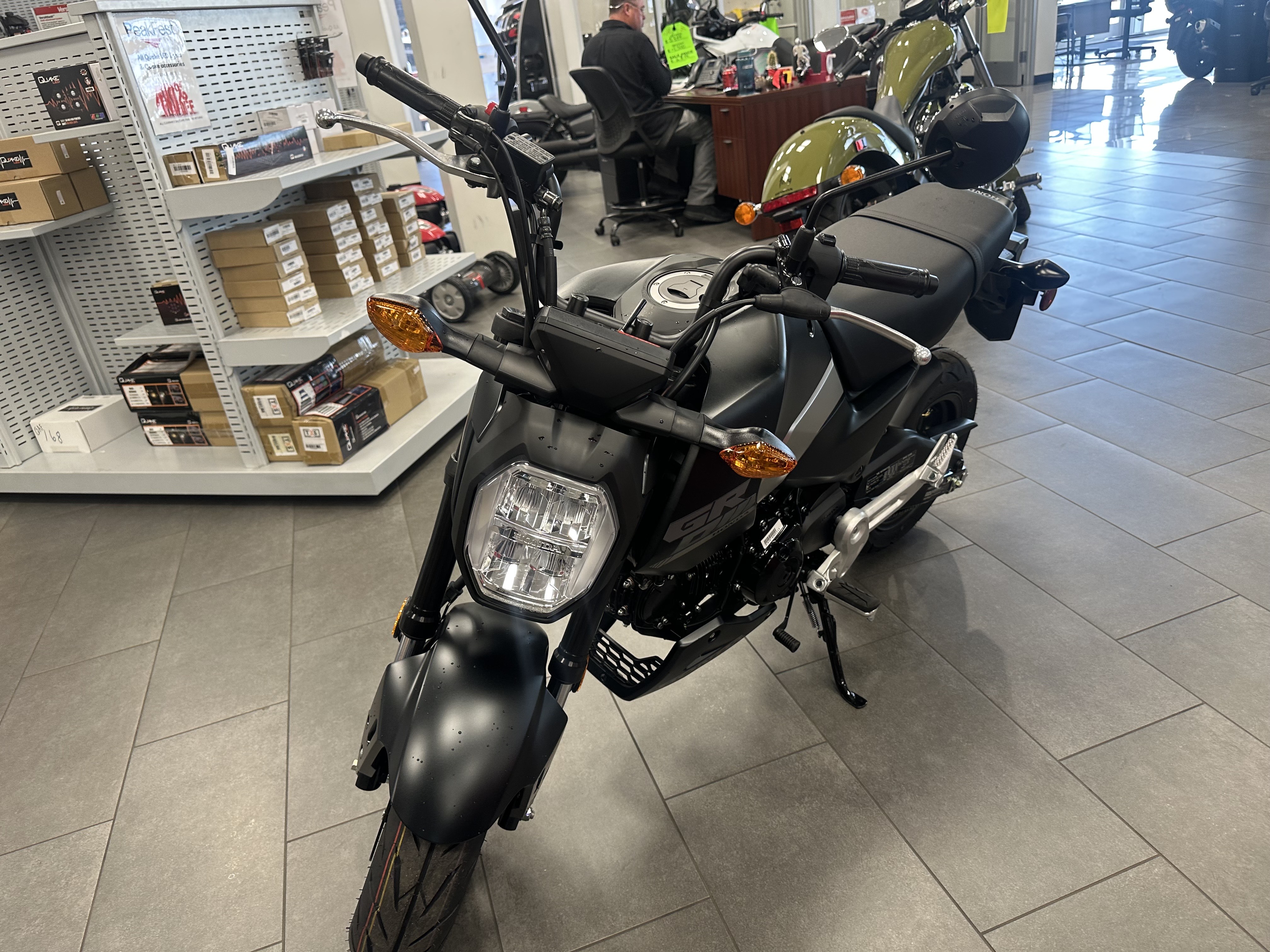 2026 Honda GROM SP - Photo 6