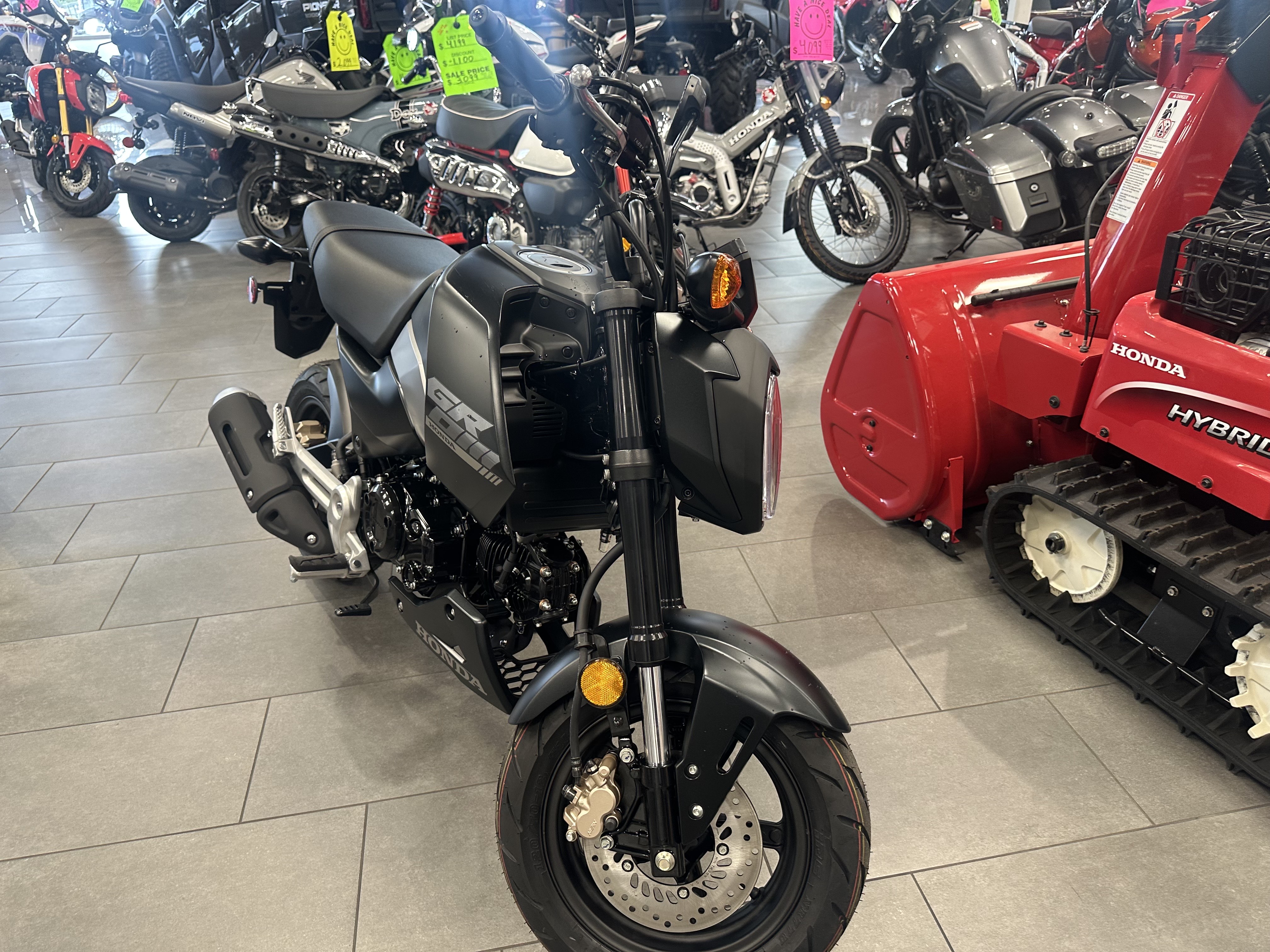 2026 Honda GROM SP - Photo 8