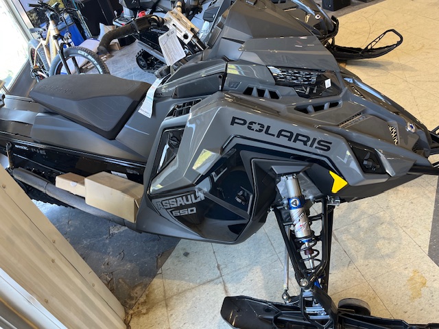2025 Polaris 650 SWITCHBACK ASSAULT - Photo 3