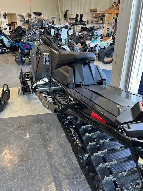 2025 Polaris 650 SWITCHBACK ASSAULT - Photo 4