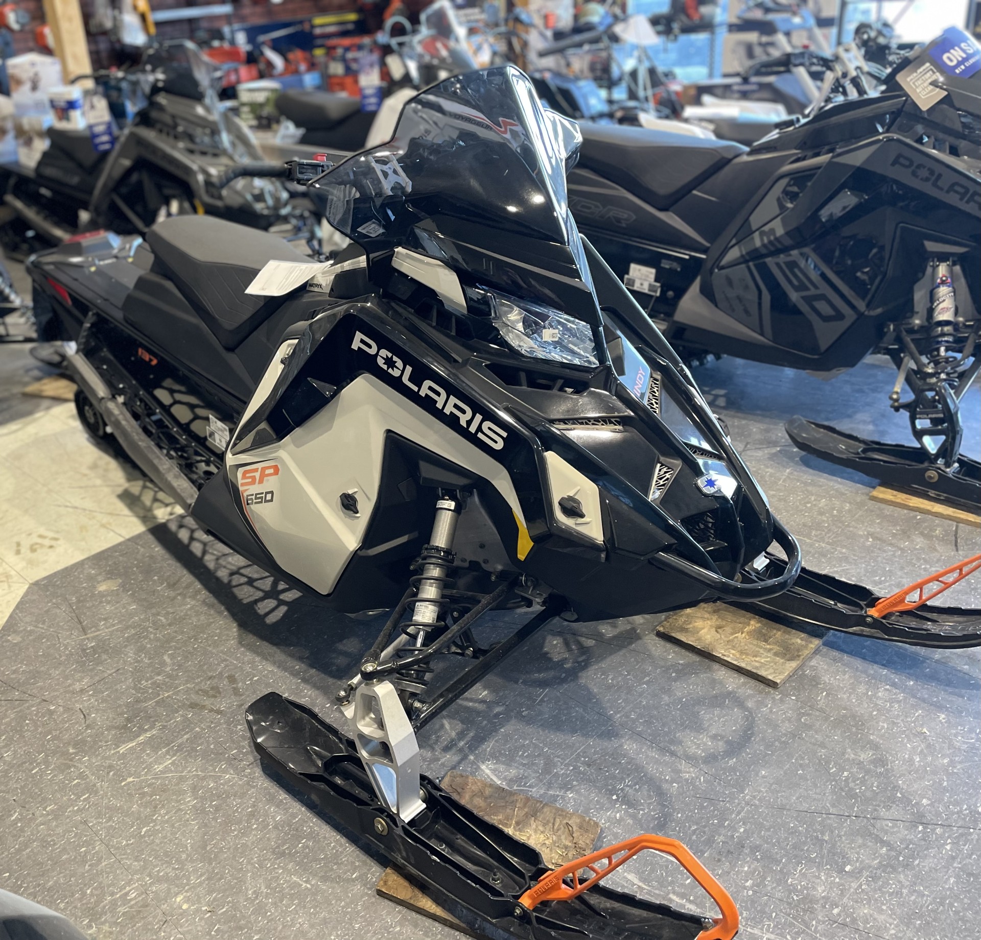 2025 Polaris 650 INDY SP 137