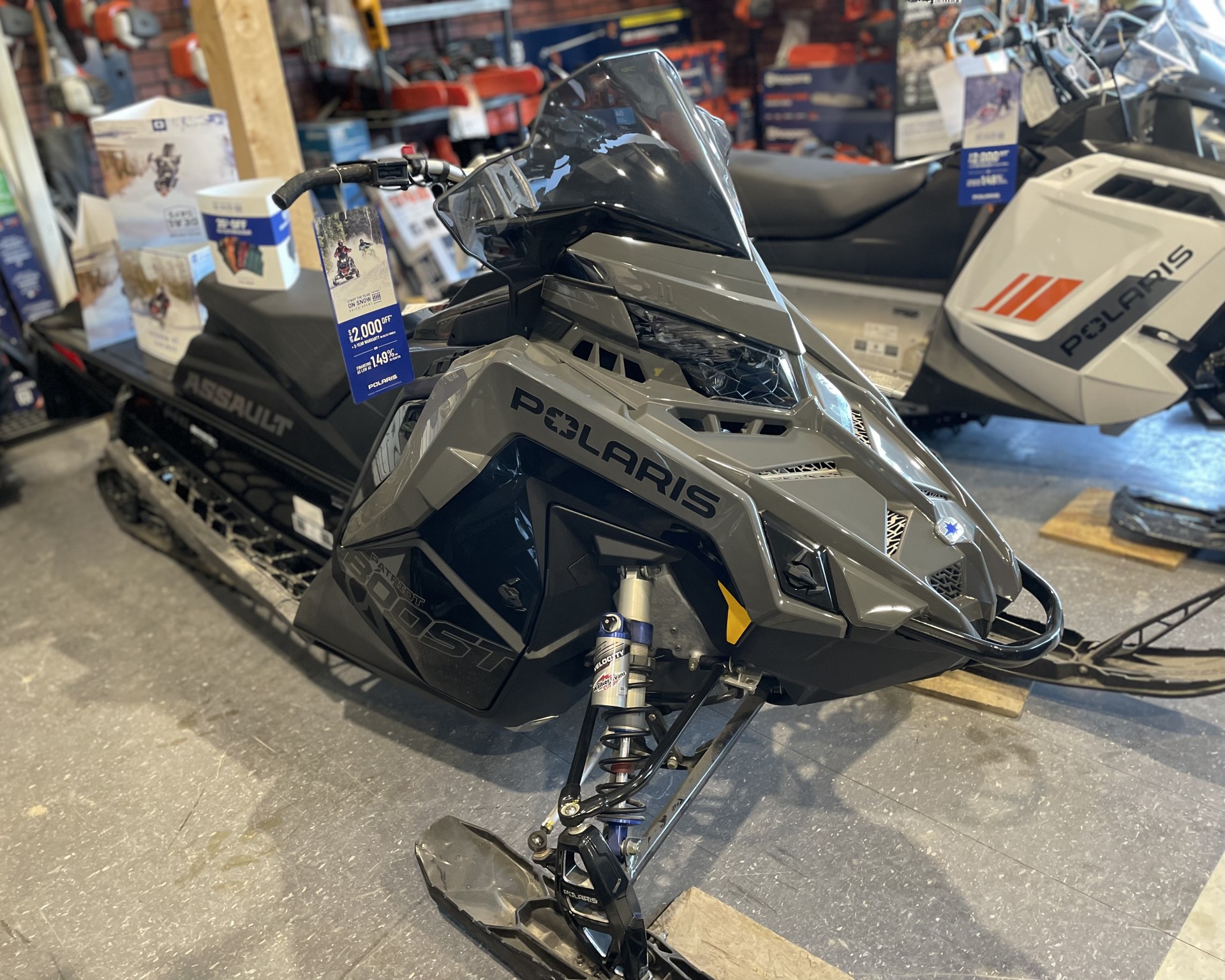 2024 Polaris BOOST SWB ASSLT 146 ES - Photo 3