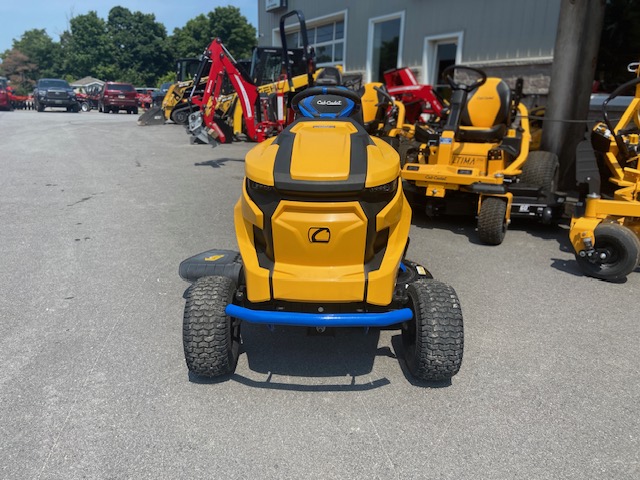 2023 Cub Cadet LT 42  Electric mower - Photo 7