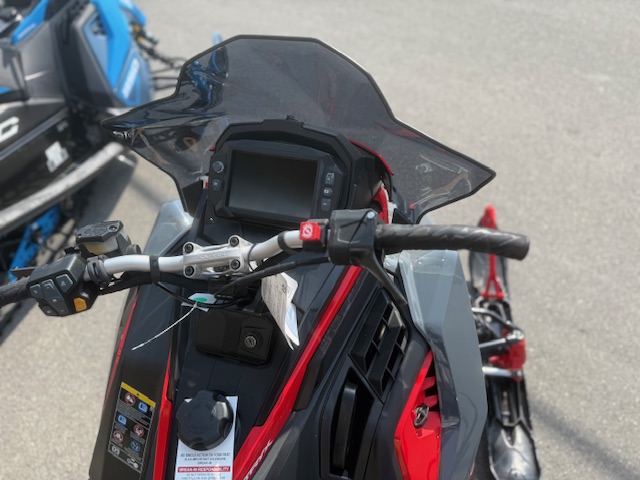 2024 Polaris 650 Indy XC137   1.35  Red 7 S display - Photo 3