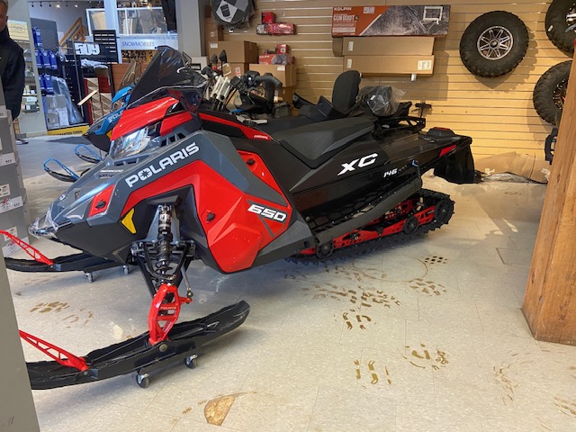 2024 Polaris 650 Switchback 146 1.35 Red 7 S Display