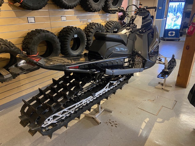 2024 Polaris Pro RMK 9R Slash 155 - Photo 2
