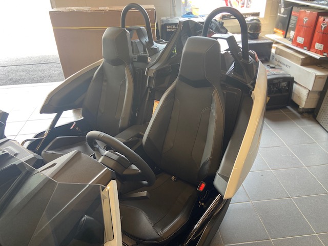 2024 Slingshot SLINGSHOT SLR  AUTODRIVE MOONLIGHT SHADOW - Photo 5